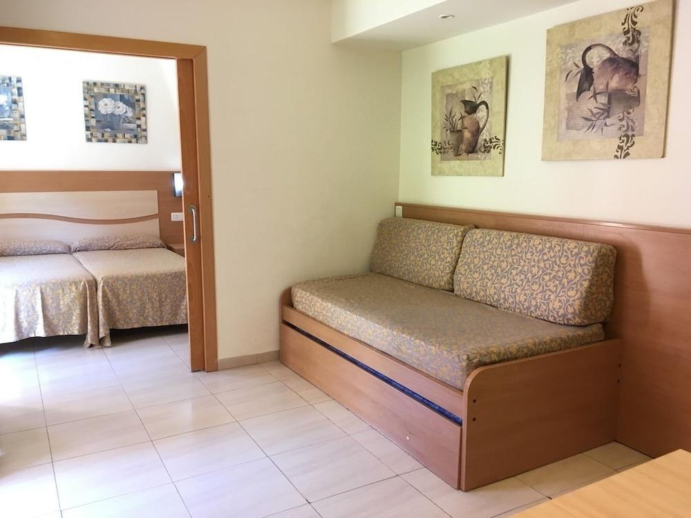 Selvapark Apartment Lloret de Mar Bagian luar foto